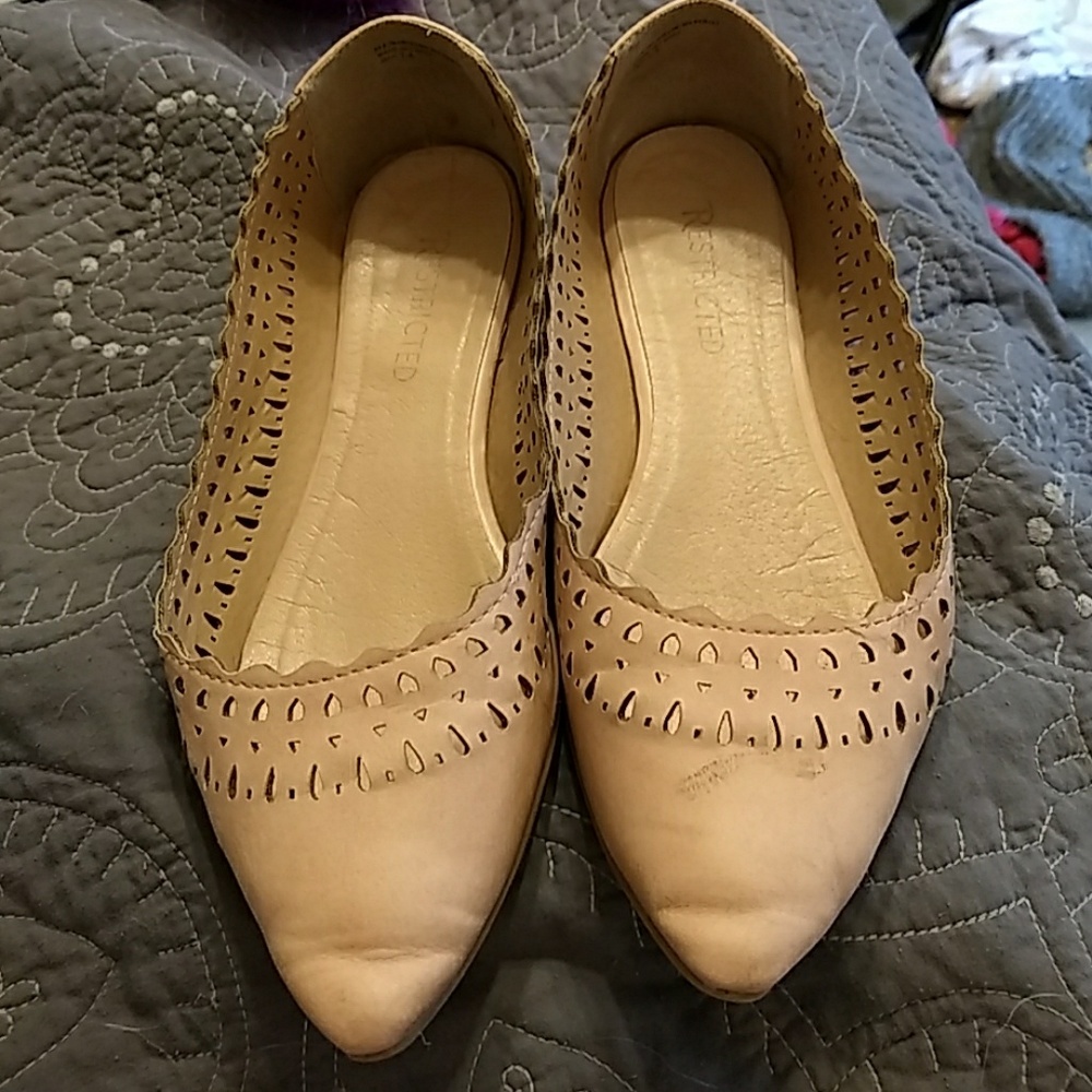 Blush pink pointed ballet flats 7.5